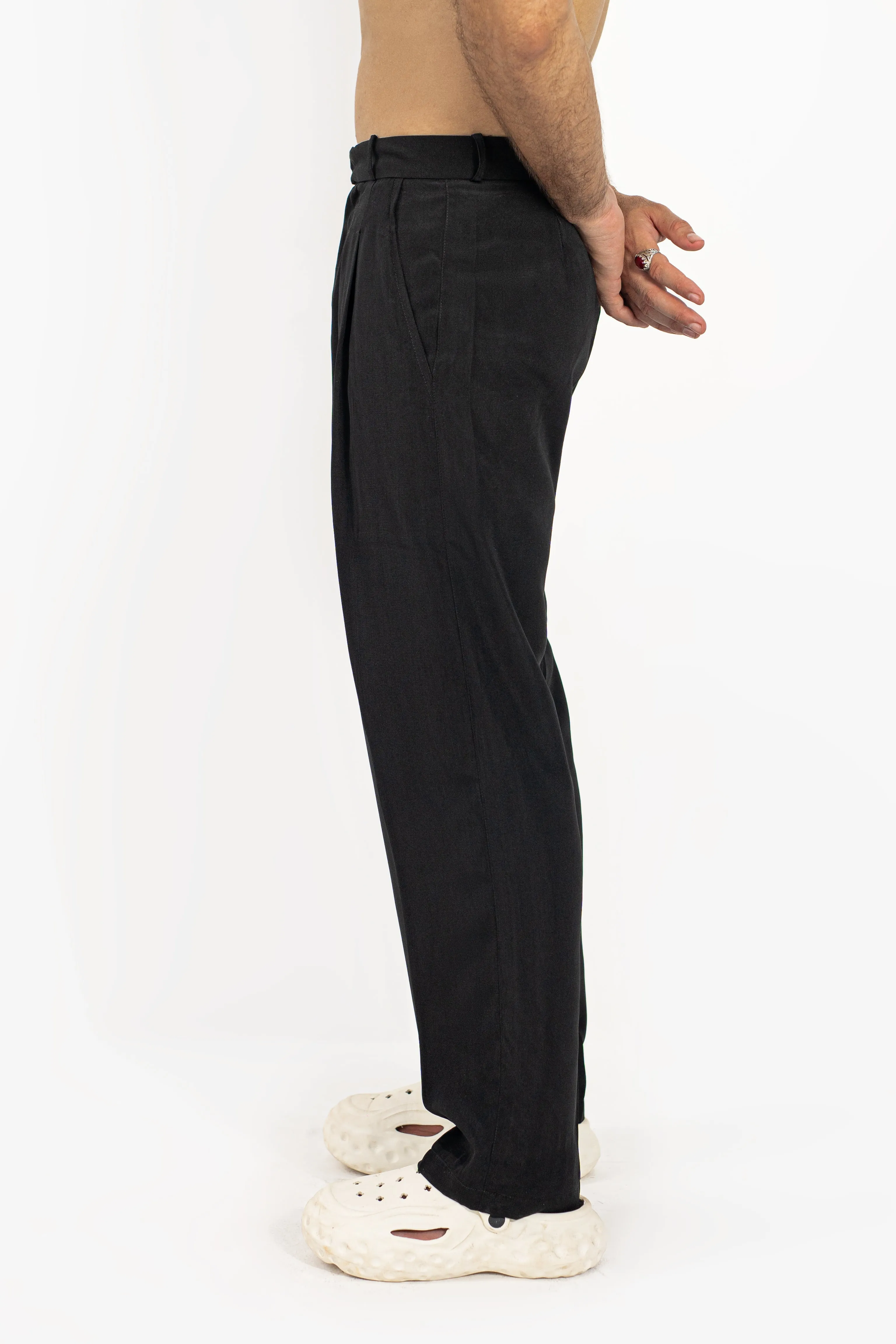 Blackout Pleated Pants