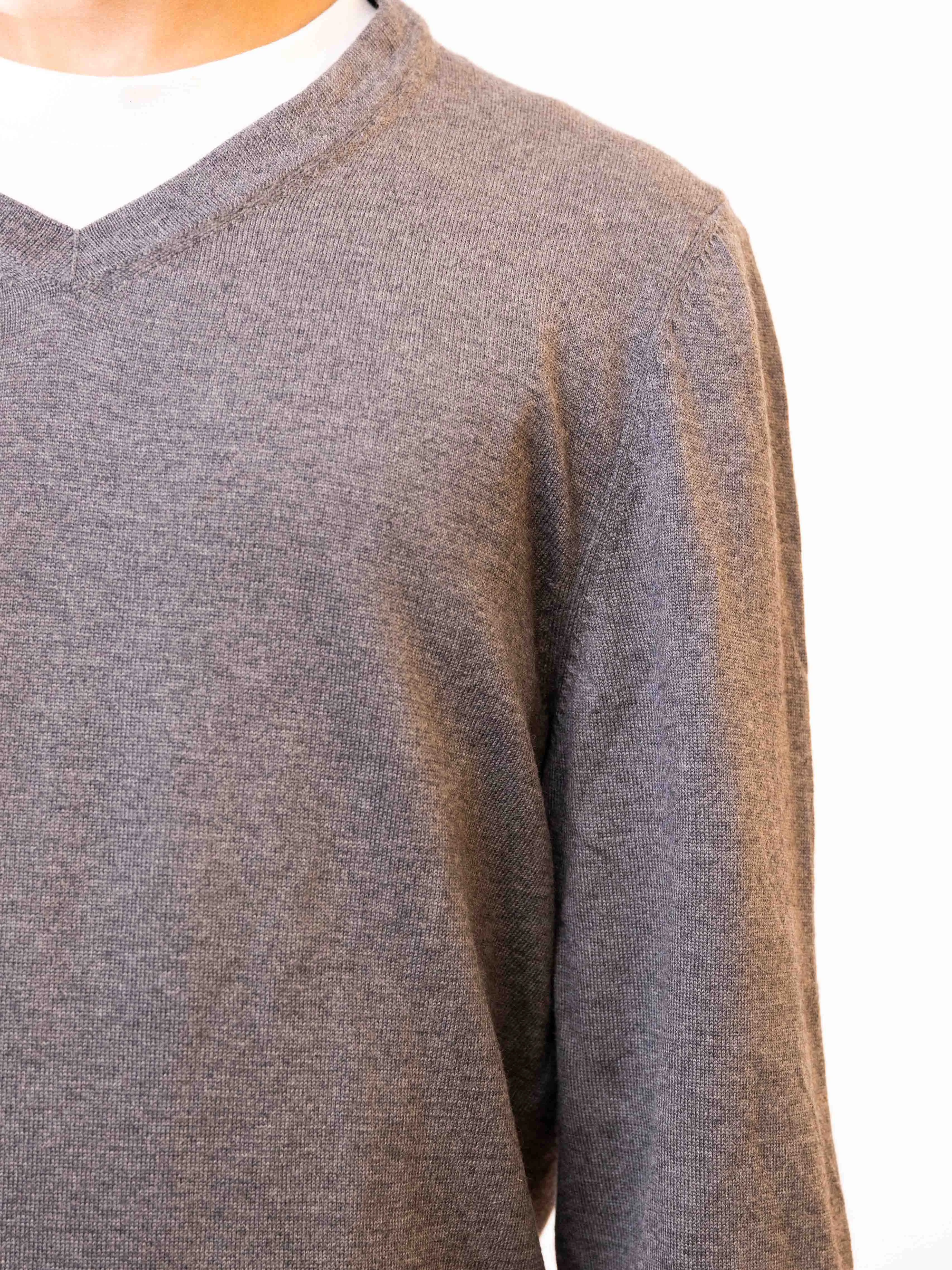 Boss V-Neck Sweater Grey