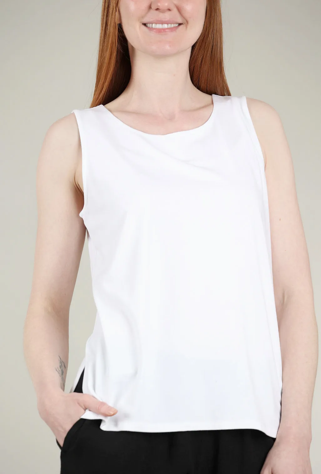 Core Travel Easy Tank, White