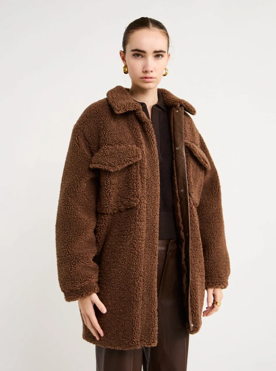 Ena Pelly Carla Teddy Faux Fur Shacket in Tabacco