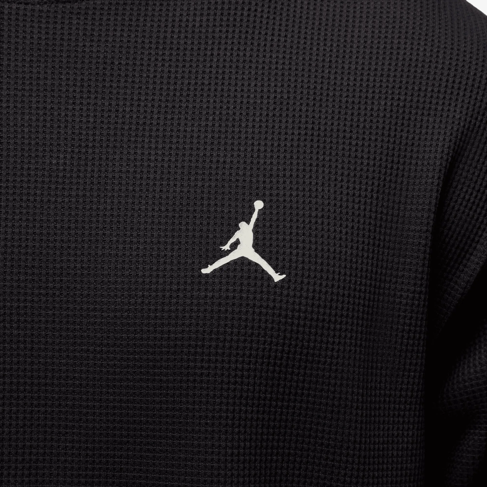 JORDAN | ESSENTIALS { BLACK/SAIL