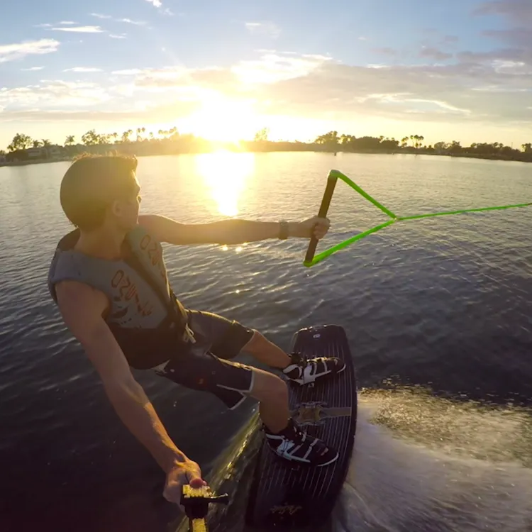 NoShow H20 // Floating GoPro Extension Pole